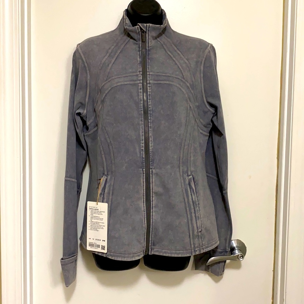 Lululemon Define